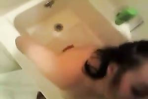 I must admit that this white chick knows how to suck and fuck