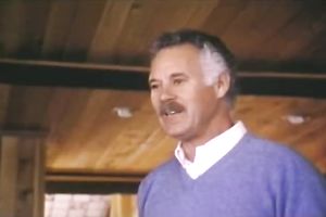 Voluptuous and hot dark brown masturbates with a freaky toy