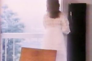 Hefty figured sex pot with monstrous Mamillas rides diminutive peeper of her stud in reverse cowgirl style