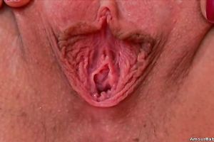 Jane stretches her twat out in front of a web camera in solo movie scene