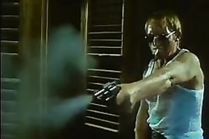 Kinky and still hawt housewife loved to feel what it is to receive drilled hard