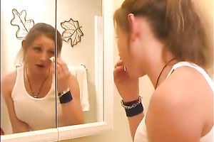 Gal in miniskirt blows after getting her cute slit licked