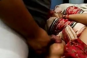 Amateur Indian wench with shaggy bawdy cleft is willing to serve dongs