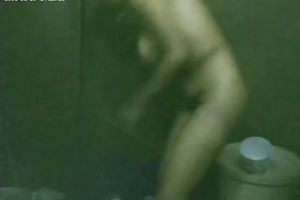 Poor Indian mom is rubbing her body with wet towel