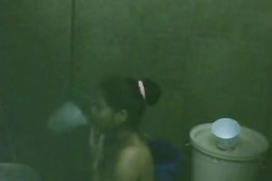 Poor Indian mom is rubbing her body with wet towel