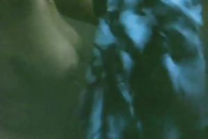 Poor Indian mom is rubbing her body with wet towel