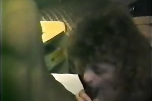 White mature housewife blows a dark jock in our sofa