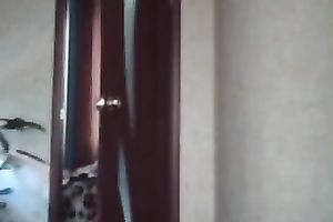Seductive livecam model with large mounds puts on a great show for me