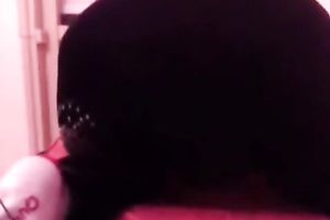 Chubby Indian slutty wife from Dhaka rubs her soaked twat on livecam