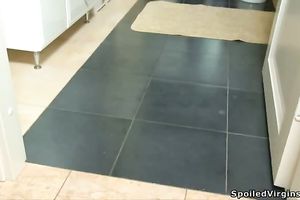 Pink-slit invading action with non-professional skank Sonya