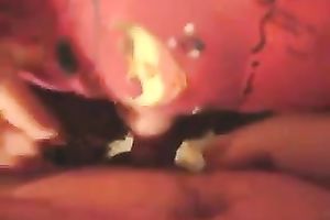This bulky doxy is one skillful shlong sucker who is not afraid of camera