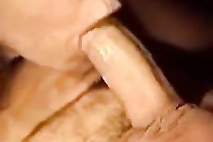 Horny dark brown drives me insane with a deepthroat oral-job