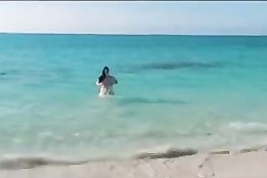 l My super juggy ex-girlfriend sexy sex episode from the beach