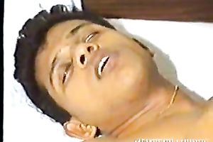 Chunky sexually excited dark brown gives her boyfriend a oral pleasure