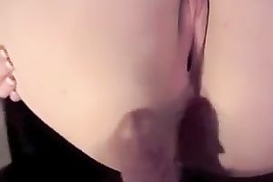 My astounding paramour allows me to cun on her pleasing chocolate hole