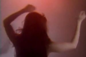 Voracious blondie with ravishing pointer sisters gives unfathomable throat cock engulf