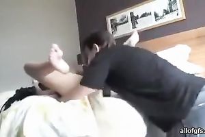 Titless chick with trimmed fur pie rides her lover's dick like a cowgirl