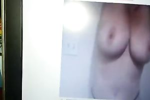 My sex starved boyfriend loves to see porn during sex