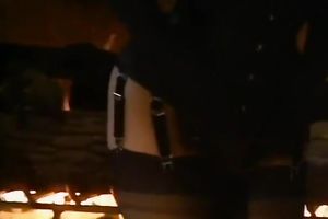 Pussyman enjoyed ravishing 2 lewd sweethearts at hotel room
