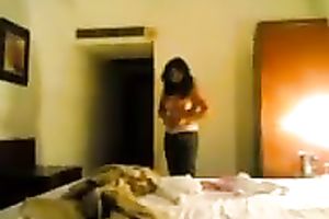 Barely legal Desi hooker puts on her clothing after fine sex in hotel