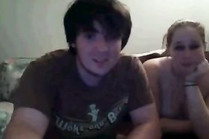 Chunky next-door doxy shows her cock-sucking skills to me