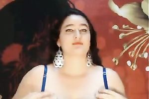 Black haired white lady with large tits and hips knows how to make me concupiscent