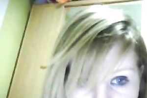 My insanely kinky girlfriend sucks my knob in front of the web camera