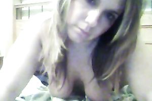 Unthinkably horny livecam model masturbates for me on web camera