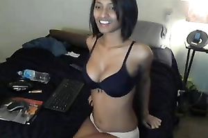 I am a priceless looking honey and I love my job as a livecam model