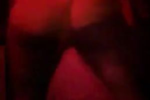 Curvy blonde aka me demonstrates her hawt body for the cam