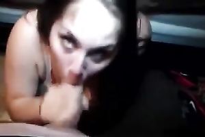 My voluptuous girlfriend with massive pointer sisters is nice at giving head