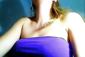 My buxom girlfriend is damn proud of her hairless slit