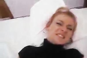 Gorgeously hawt redhead likes getting drilled in missionary position