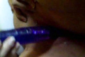 Kinky closeup movie of my hawt Latina gf petting her muff with marital-device
