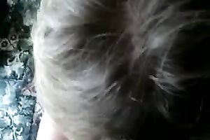 Mature thick white white bitch blowing my dick in the afternoon
