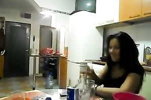 My large butted allies know how to shake their breathtaking butts