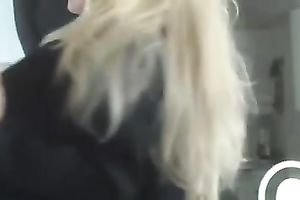 This white wife in dark can hypnotize any guy with her massive mangos