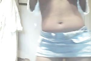 My hawt ebon girlfriend prepares surprise for me on web camera