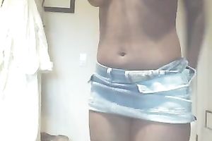 My hawt ebon girlfriend prepares surprise for me on web camera