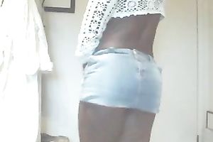 My hawt ebon girlfriend prepares surprise for me on web camera