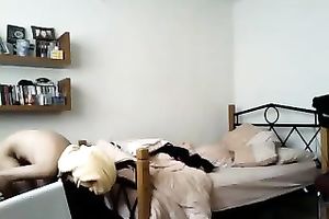 My horny white wife is damn proud of her smokin' hawt natural body