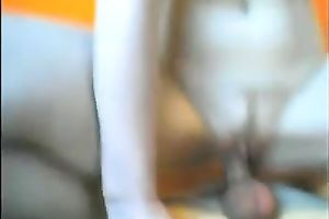 My girlfriend is riding my rigid 10-Pounder the way I like