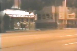 Two slender blondies give double blow job to a hawt man