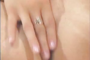 This wicked doxy wishes her pleasing wet crack toyed and eaten