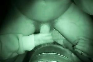 Sweet Russian girlfriend filmed sucking knob in the black