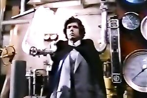 Horny dark brown sweetheart takes biggest rod in her hot face hole