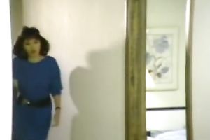 Horny studs invited starving hootchies to eat their smelly twats