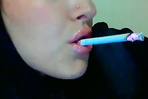 Erotic cam solo with hawt dark brown smokin' a cigarette