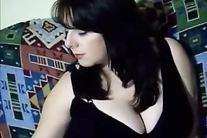 Erotic livecam scene with breasty dark brown milf smokin'