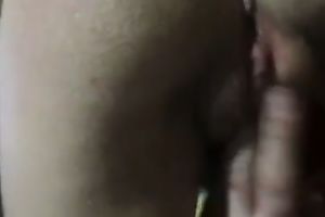 Girlfriend's twat filmed closeup from behind after shaving